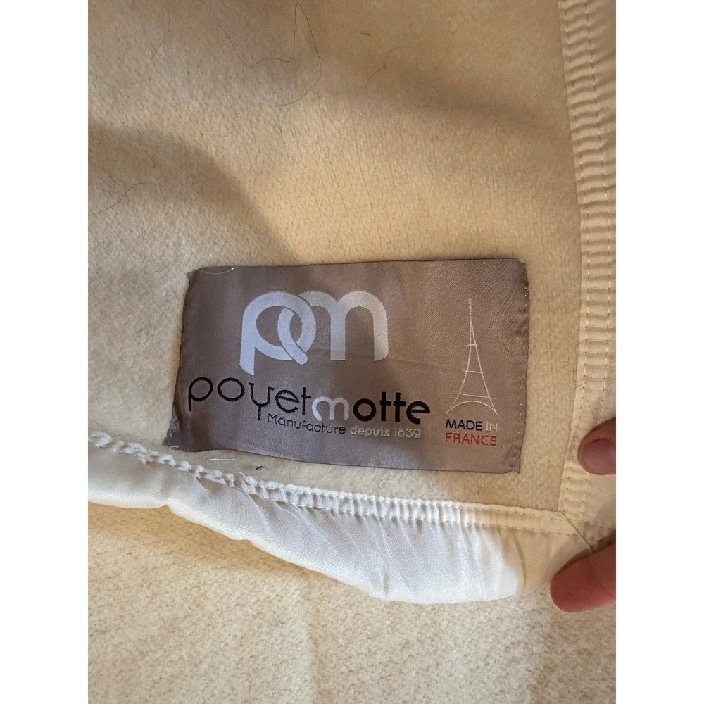 Poyet Motte France Pure New Wool Queen Blanket Cream Satin Trim 94x90 Bedding